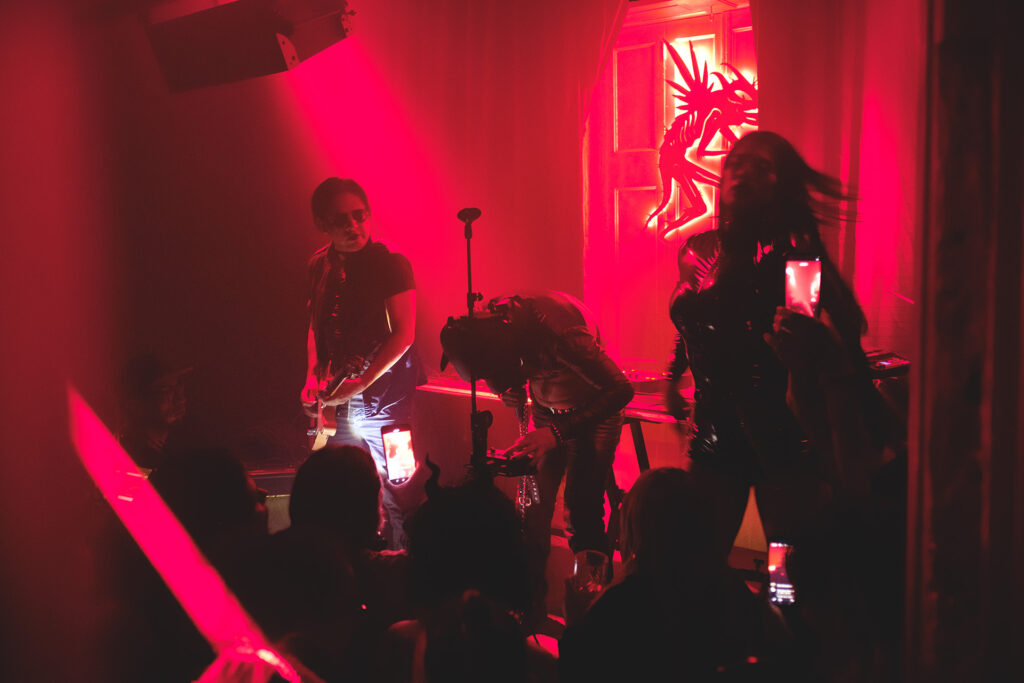 Stranger & Lovers, Malevolent Demons 1er Aniversario - Stranger & Lovers en el Diablo Negro By Ockesaid a.k.a Joel Lugo